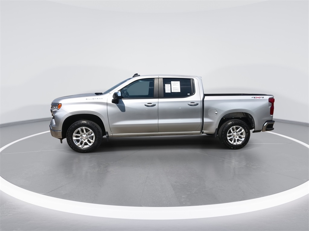 2022 Chevrolet Silverado 1500 LT photo 5