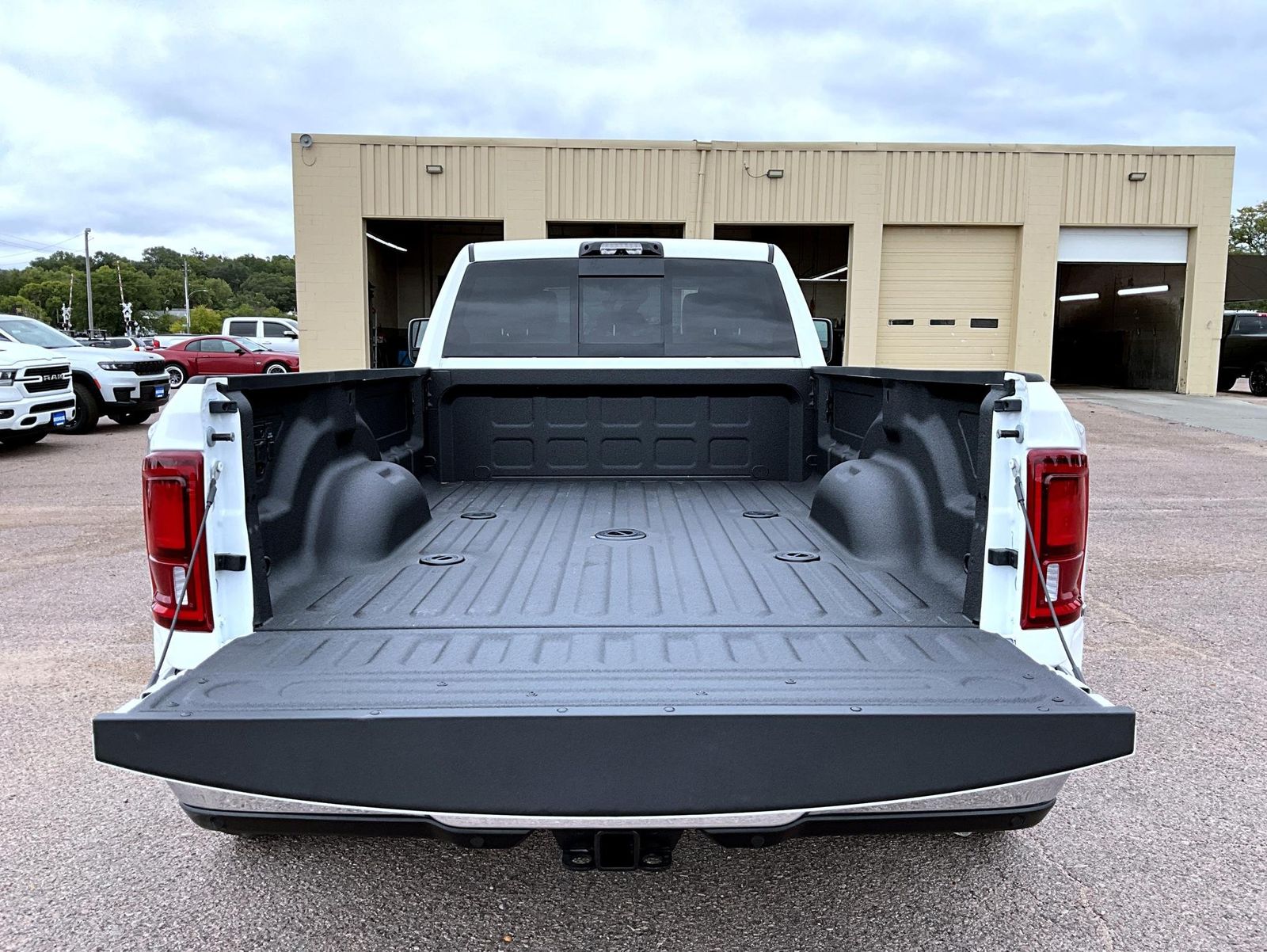 2026 Ram 3500 Laramie photo 9