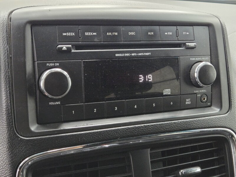 2014 Dodge Grand Caravan SXT photo 18