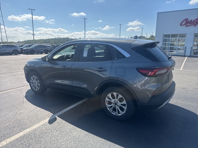 2023 Ford Escape Active photo 3