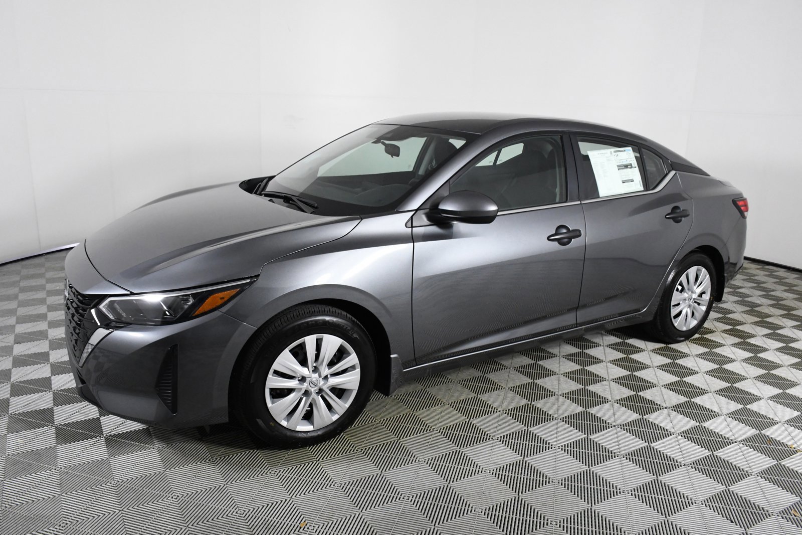 2025 Nissan Sentra S photo 3