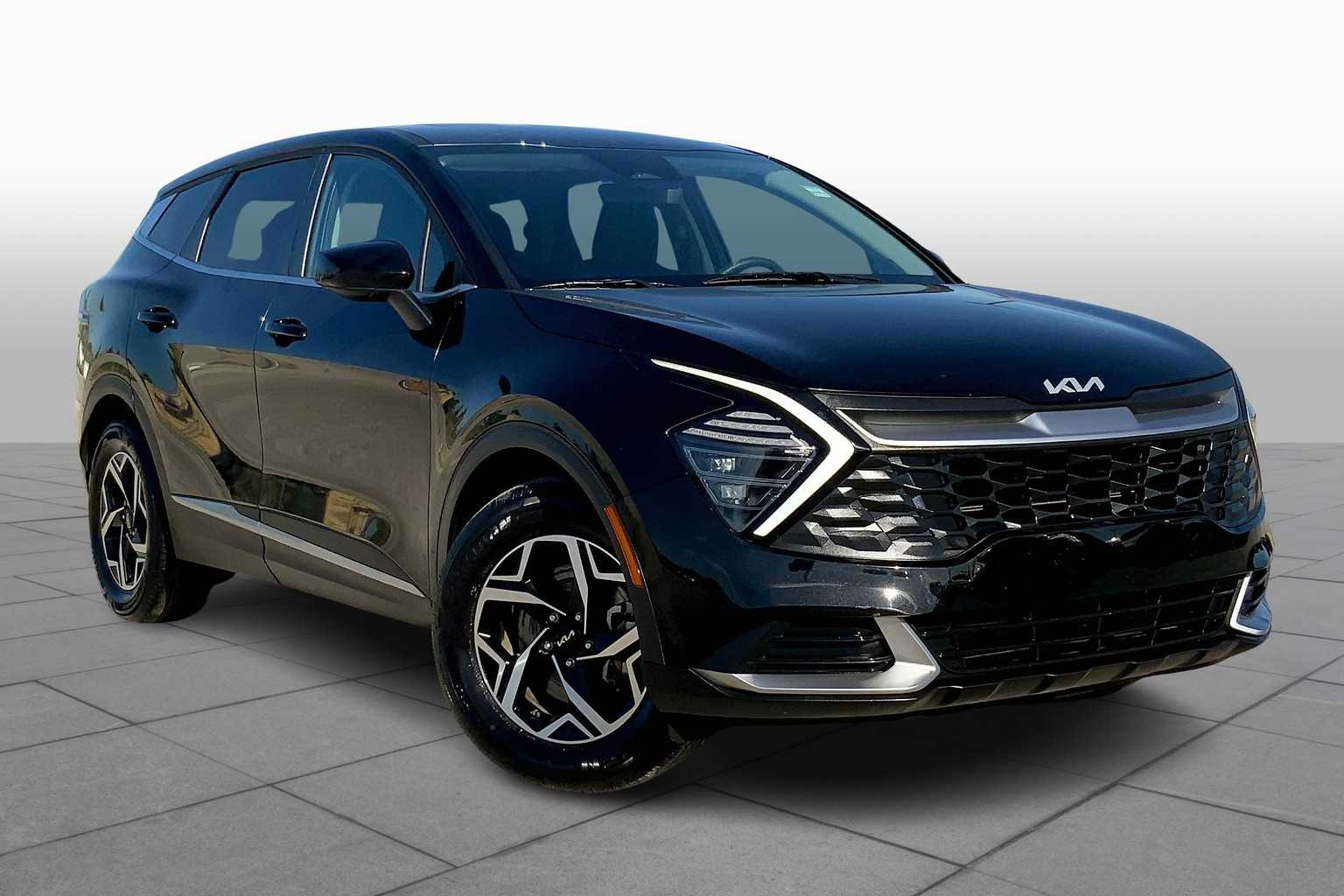 2024 Kia Sportage LX photo 2