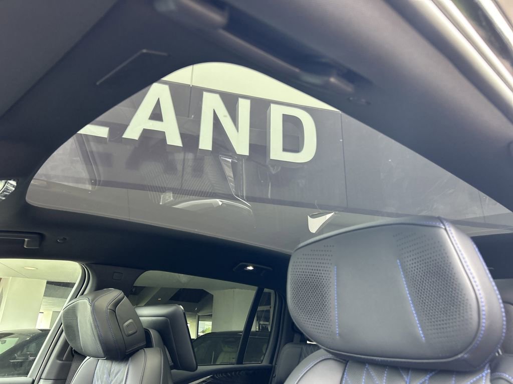 2026 Cadillac Escalade IQ Sport photo 20