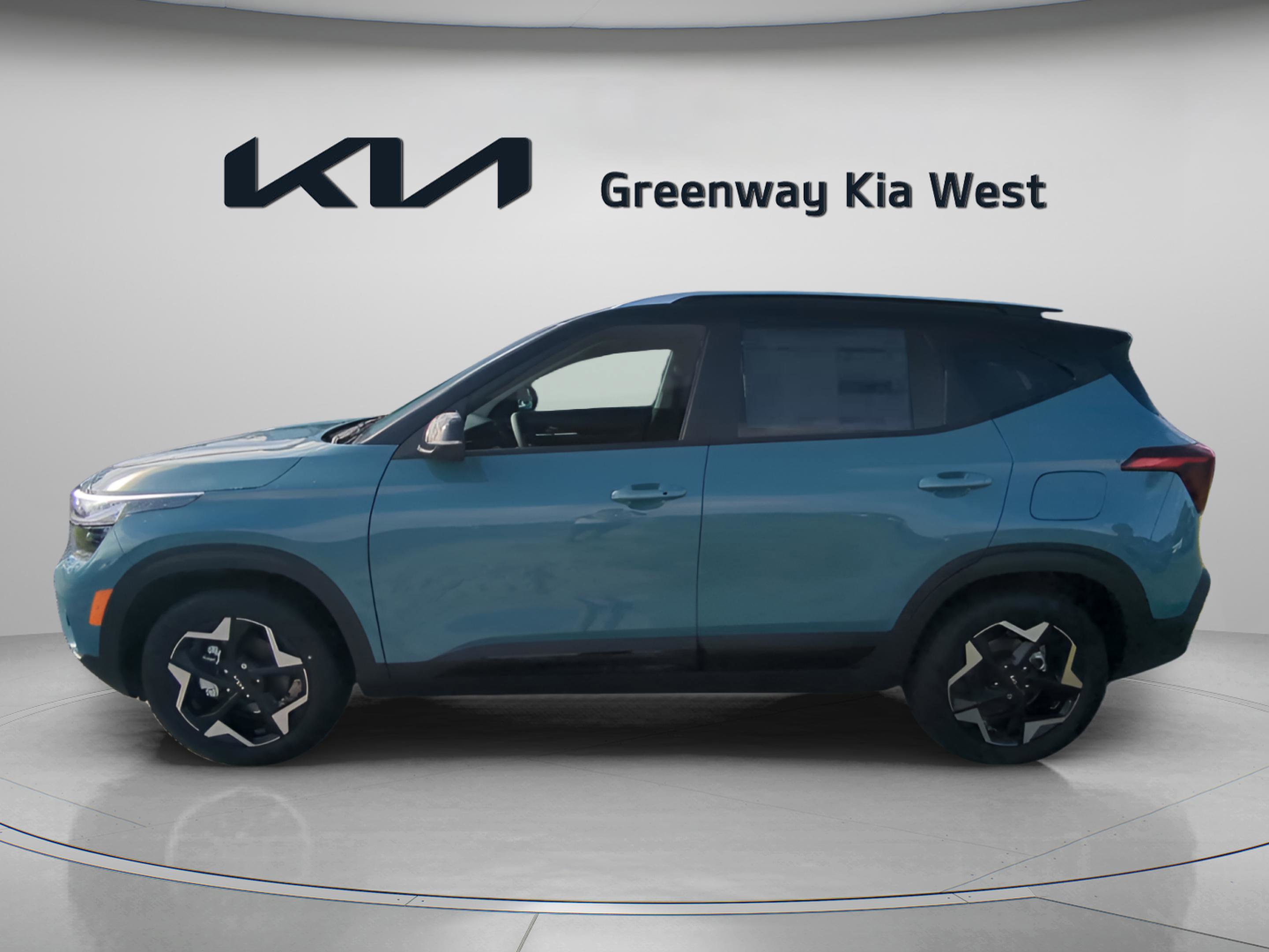 2026 Kia Seltos S photo 4