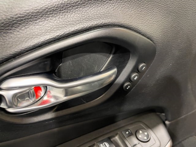 2022 Jeep Cherokee Limited photo 13
