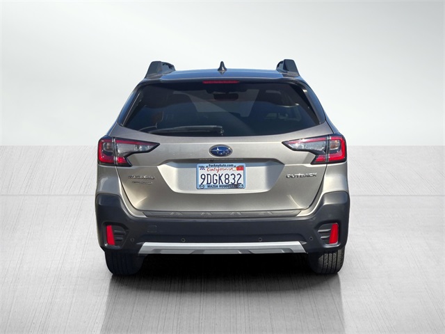 2020 Subaru Outback Limited photo 5