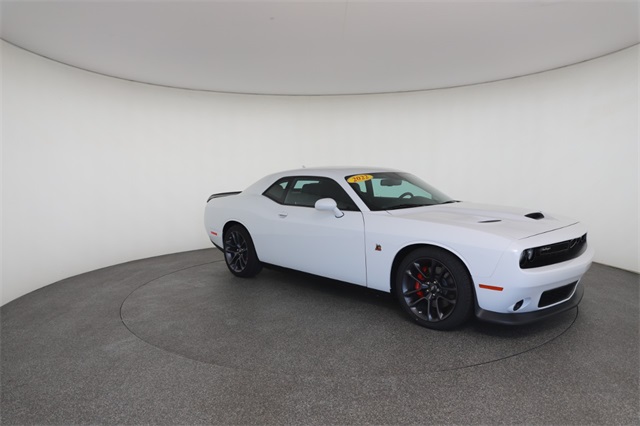 2022 Dodge Challenger R/T Scat Pack photo 25