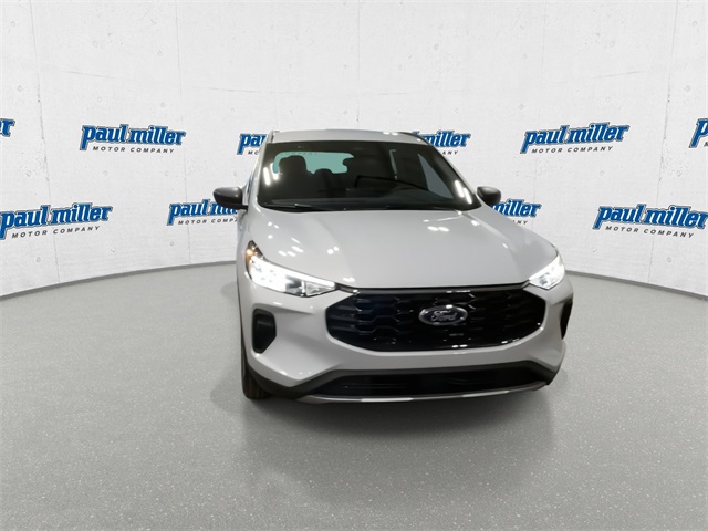 2026 Ford Escape ST-Line photo 3