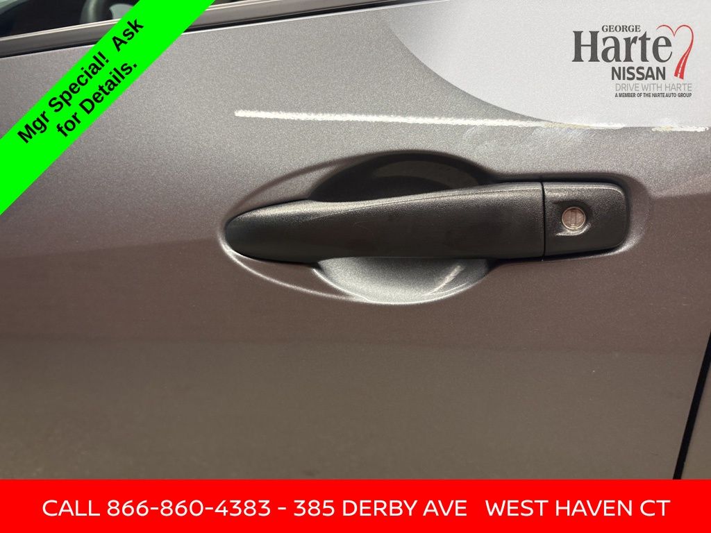 2024 Nissan Versa 1.6 S photo 29