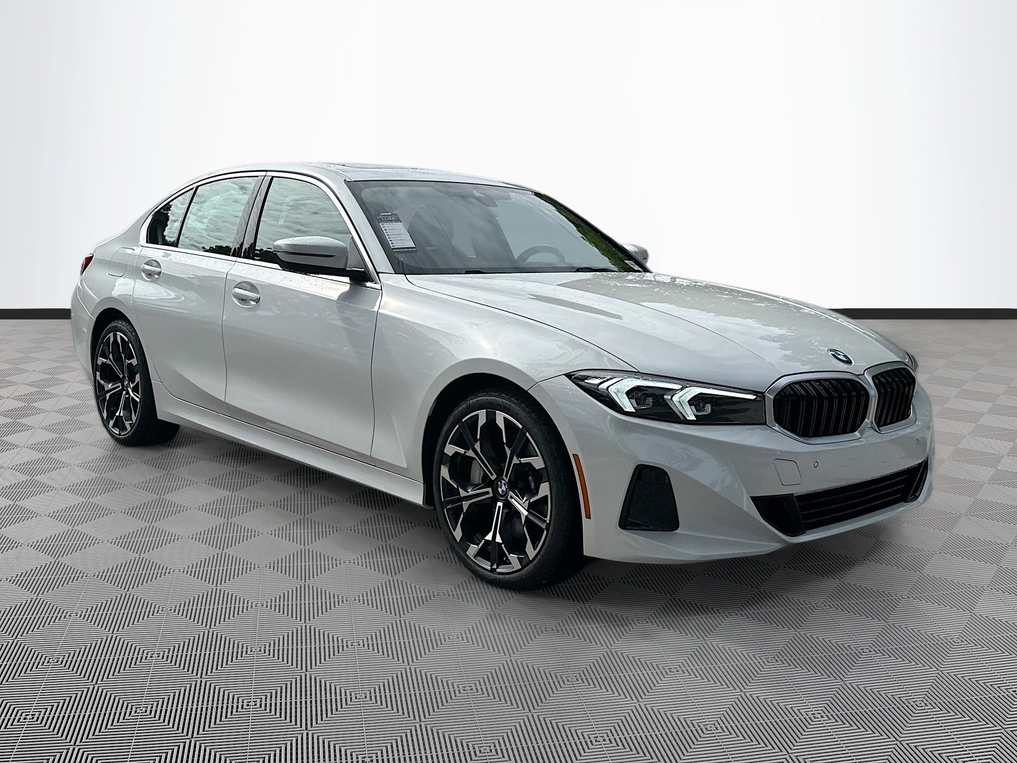 2026 BMW 3 Series 330i's photo