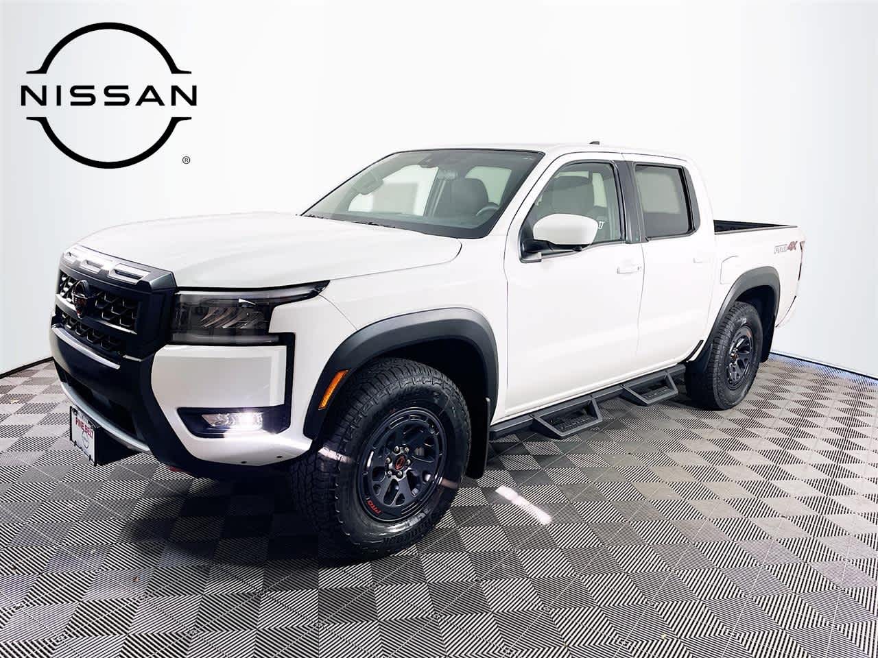 2026 Nissan Frontier PRO-4X's photo