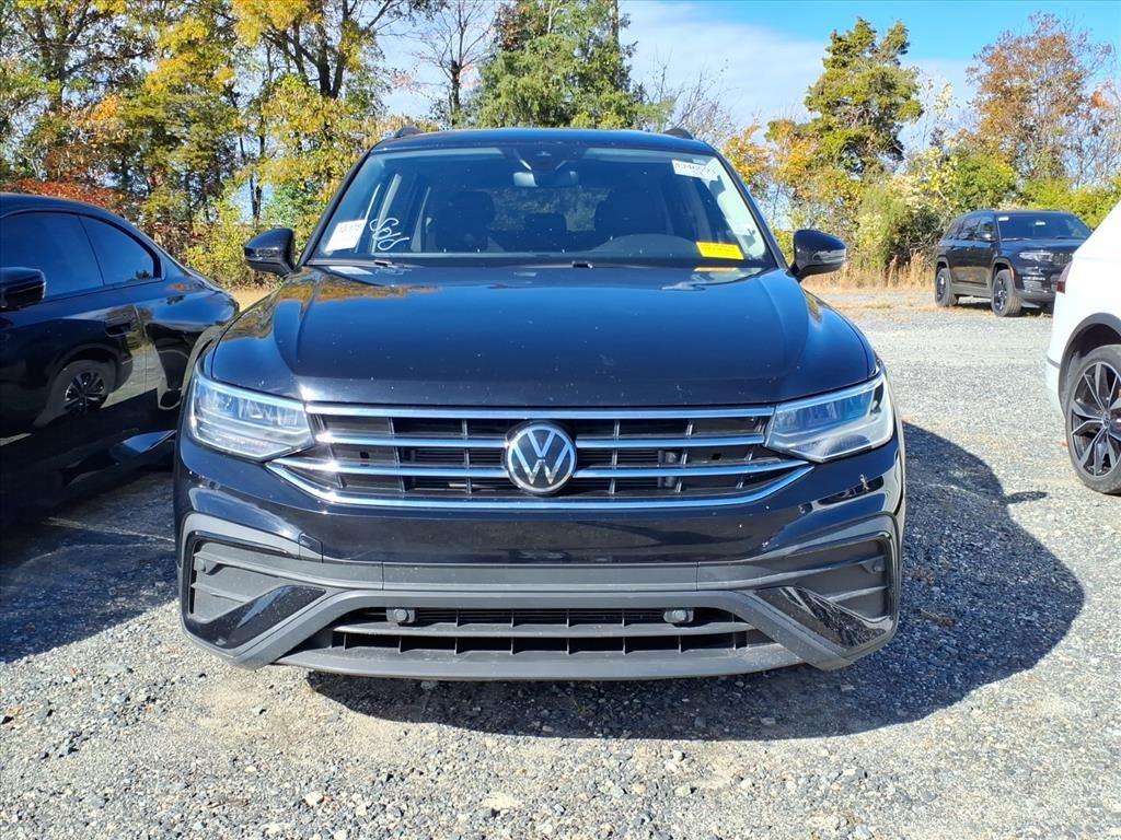 2024 Volkswagen Tiguan S photo 3