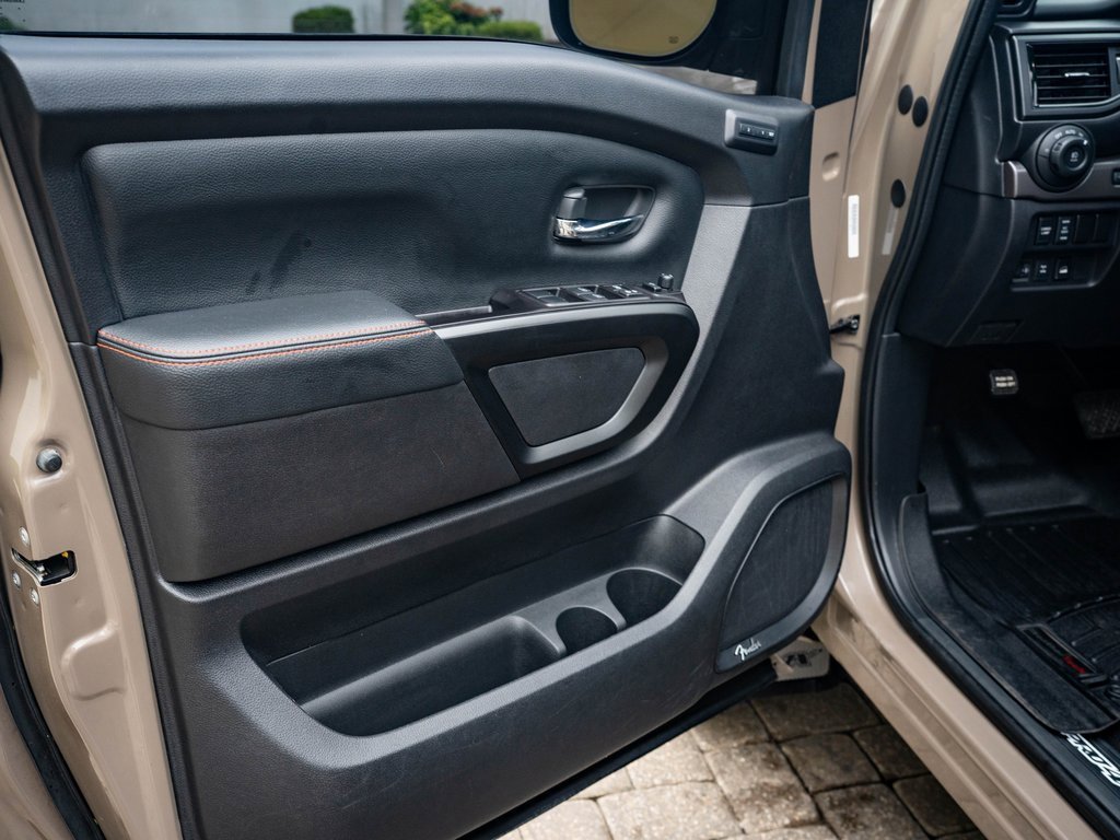 2021 Nissan Titan PRO-4X photo 17
