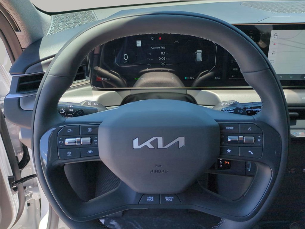 2026 Kia EV9 Wind photo 30