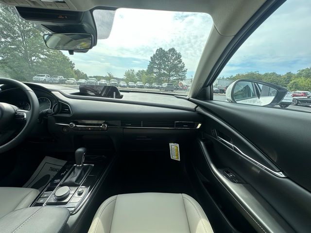 2025 Mazda CX-30 2.5 S Preferred photo 30