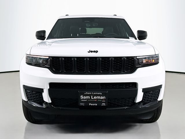2025 Jeep Grand Cherokee Altitude X photo 2