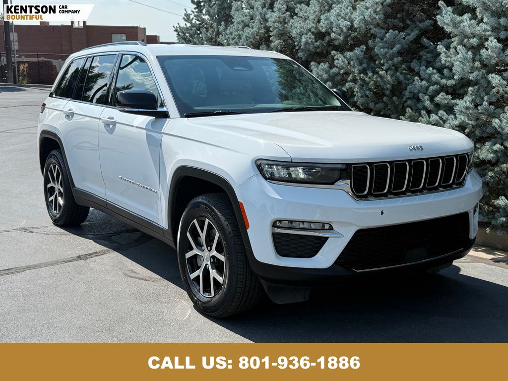 2024 Jeep Grand Cherokee Limited photo 11