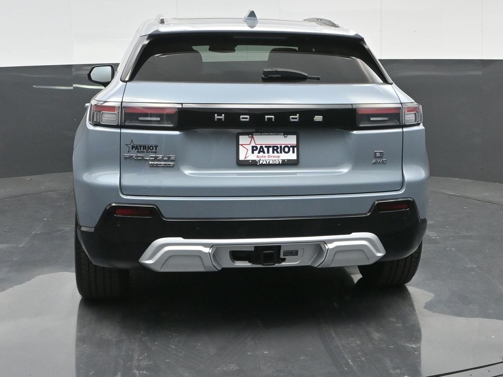 2024 Honda Prologue Touring photo 2