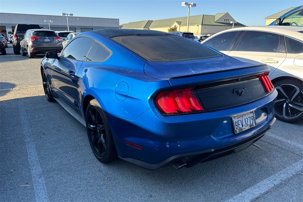2018 Ford Mustang EcoBoost photo 2