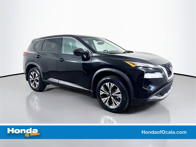 2021 Nissan Rogue SV's photo