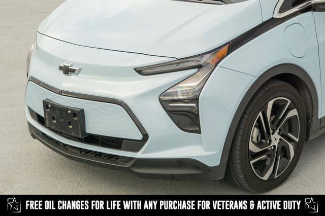 Used 2023 Chevrolet Bolt EV 2LT with VIN 1G1FX6S00P4173518 for sale in Shavano Park, TX