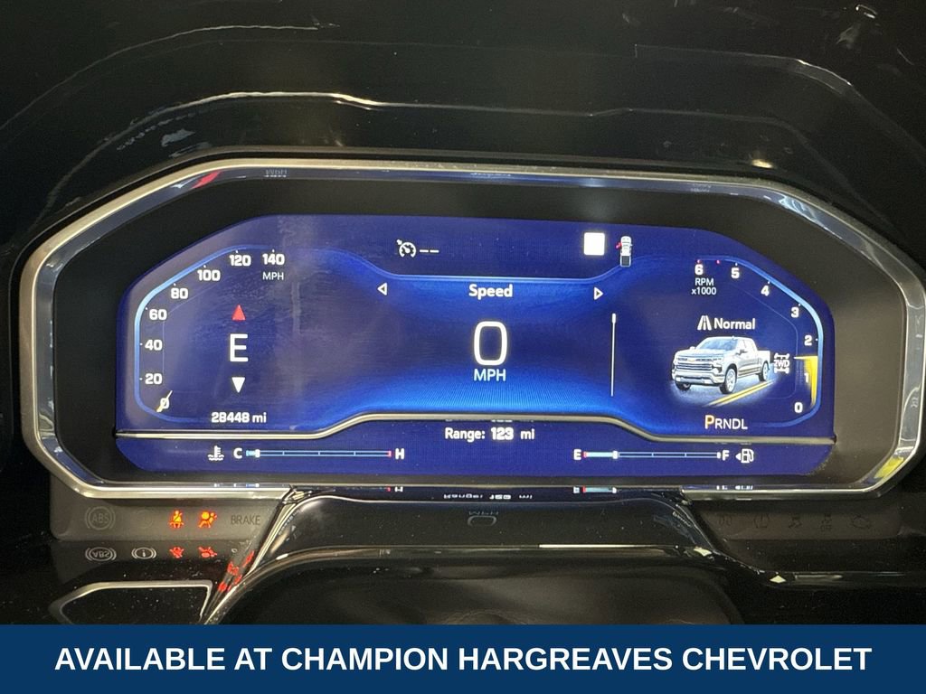 2022 Chevrolet Silverado 1500 RST photo 11