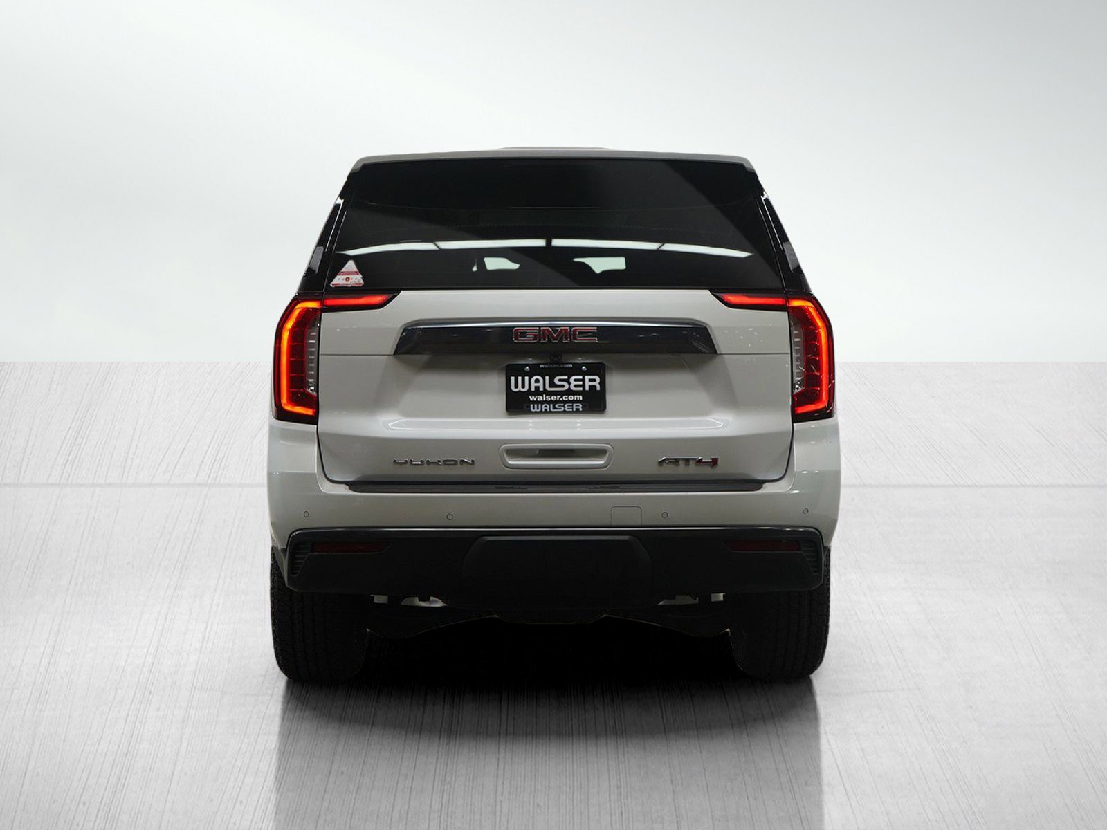 2023 Gmc Yukon AT4 photo 2