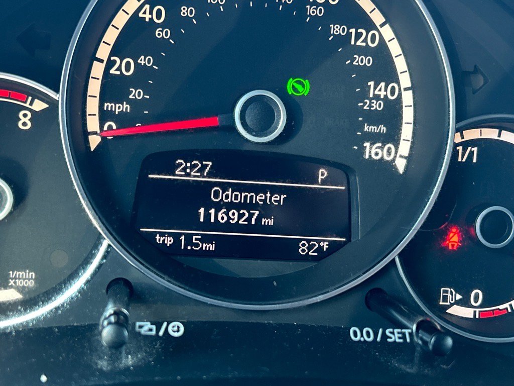2014 Volkswagen Beetle 2.5L photo 22