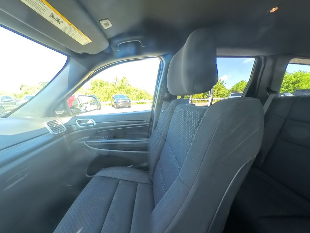 2021 Jeep Grand Cherokee Laredo E photo 24