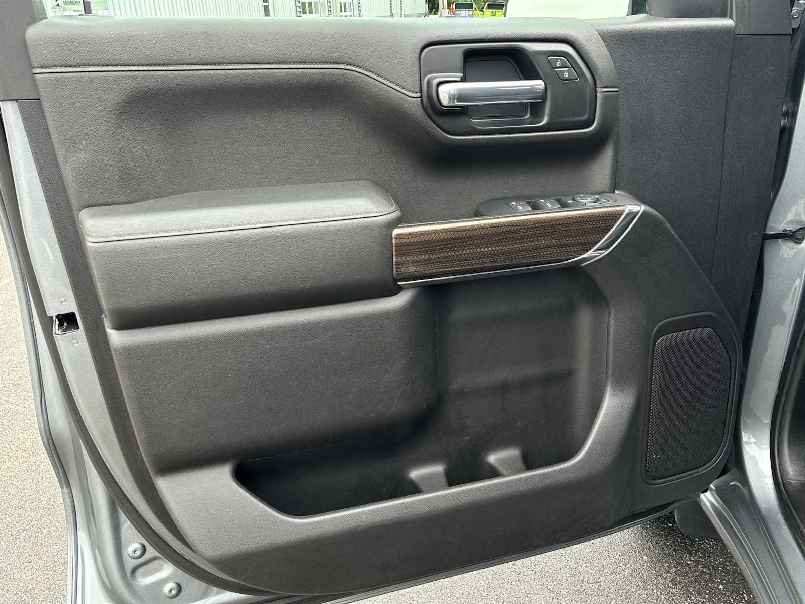 2021 Chevrolet Silverado 1500 LT photo 20
