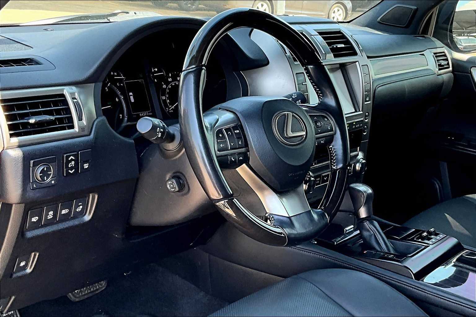 2021 Lexus GX 460 Premium photo 16