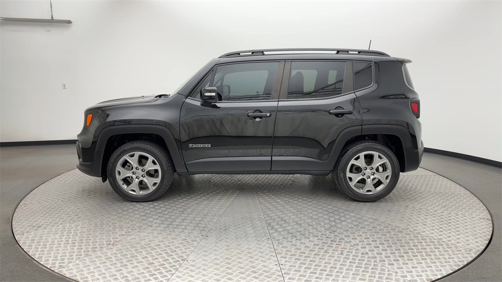 2022 Jeep Renegade Limited photo 5