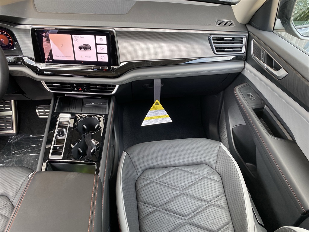 2025 Volkswagen Atlas Peak Edition SE photo 22