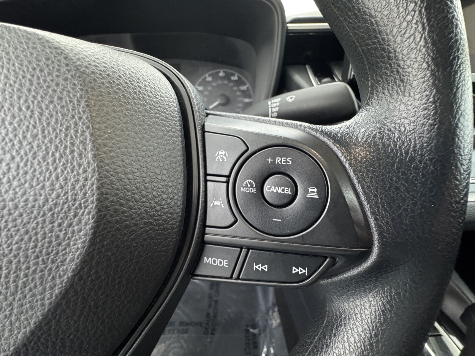 2023 Toyota Corolla LE photo 15