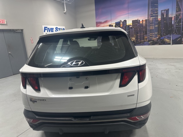 2023 Hyundai Tucson SE photo 2