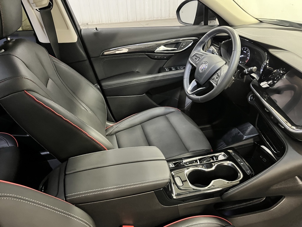 2023 Buick Envision Essence photo 18