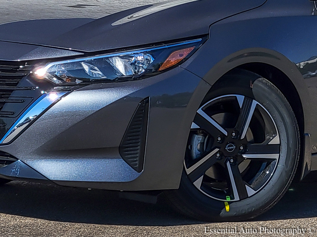 2025 Nissan Sentra SV photo 3