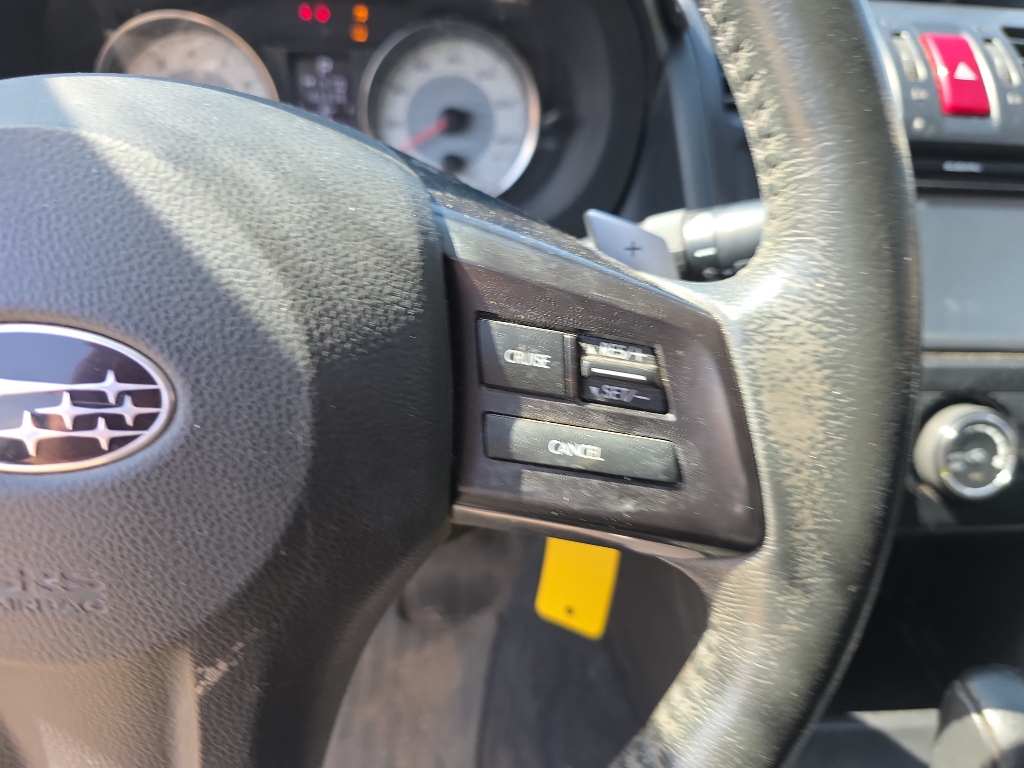 2012 Subaru Impreza 2.0i Limited photo 4
