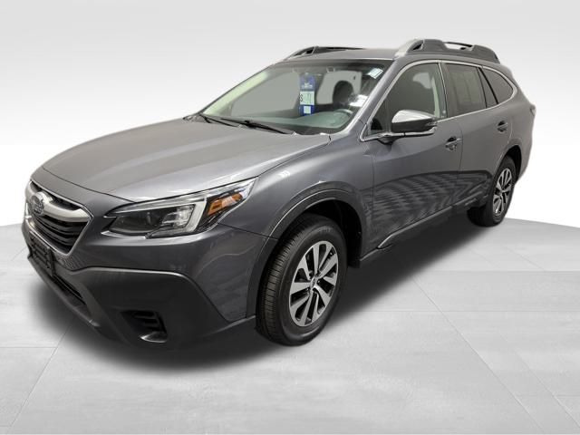 2020 Subaru Outback Premium's photo