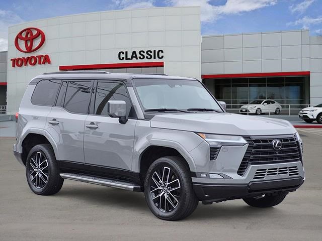 2024 Lexus GX Premium's photo