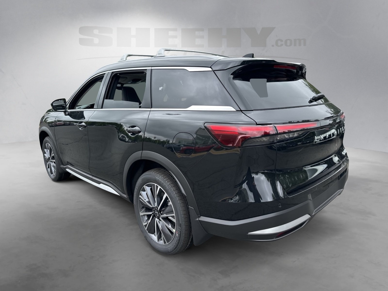 2026 Infiniti QX60 Luxe AWD photo 5