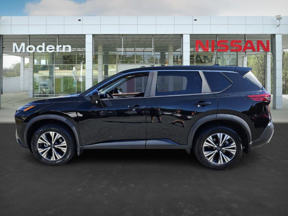 2023 Nissan Rogue SV photo 4