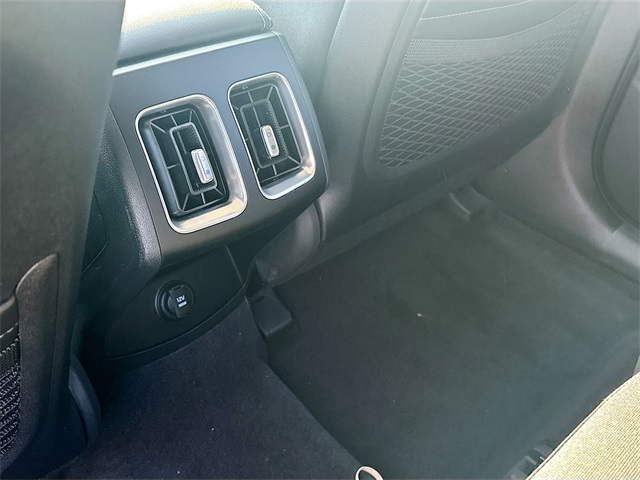 2025 Kia Sorento LX photo 21