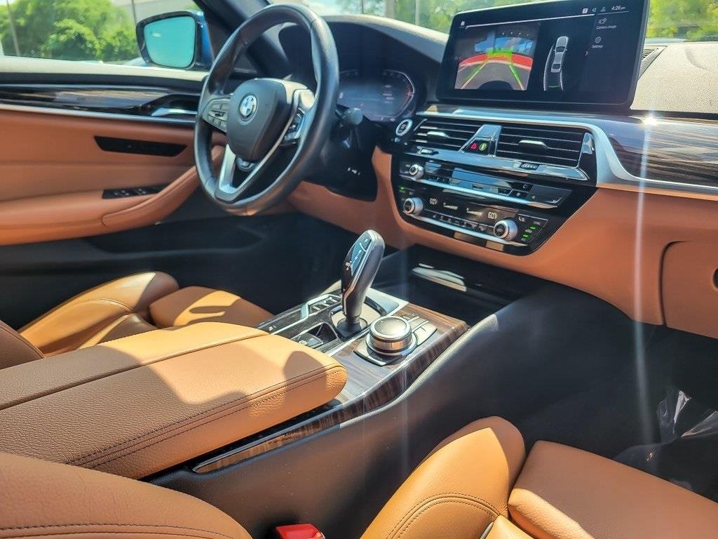 2022 BMW 540I - Image 21
