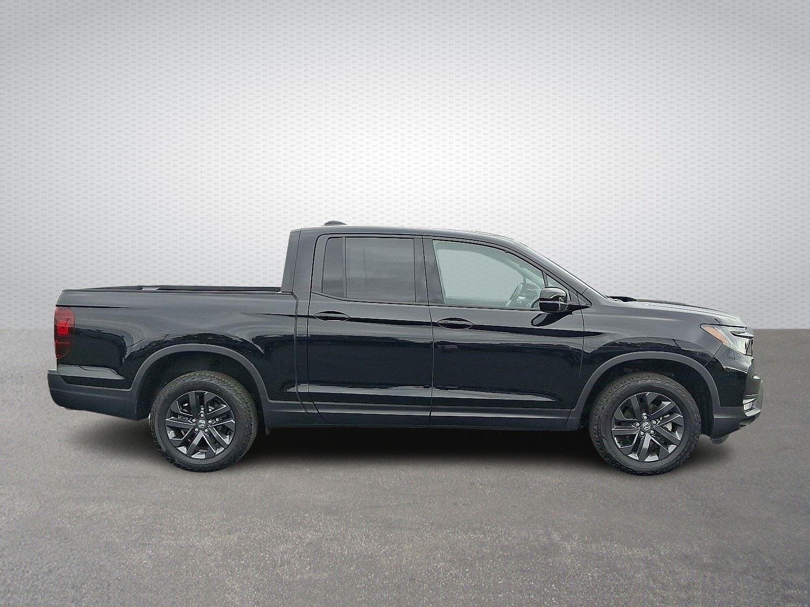 2025 Honda Ridgeline Sport photo 7
