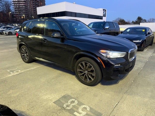 2021 BMW X5 40i's photo