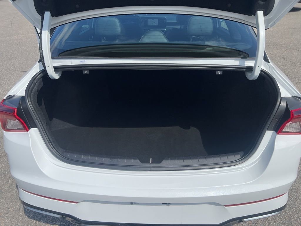 2024 Kia K5 GT-Line photo 20