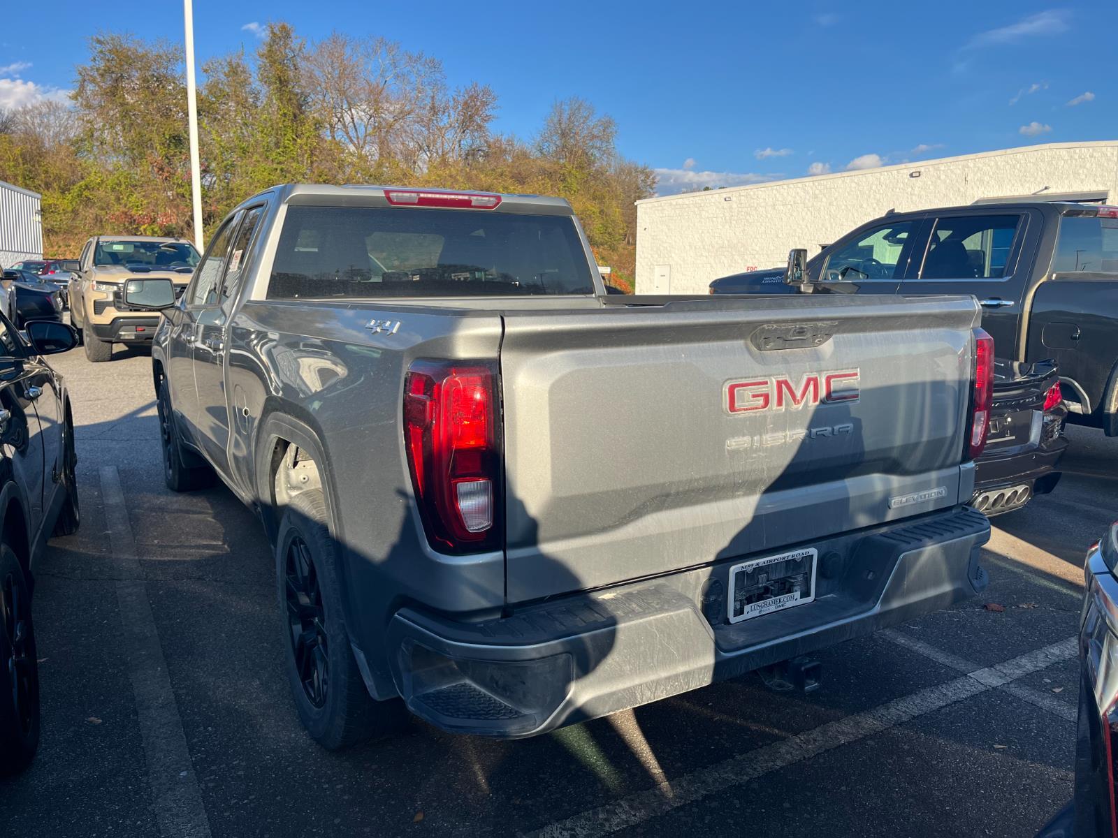 2023 Gmc Sierra 1500 Elevation photo 2