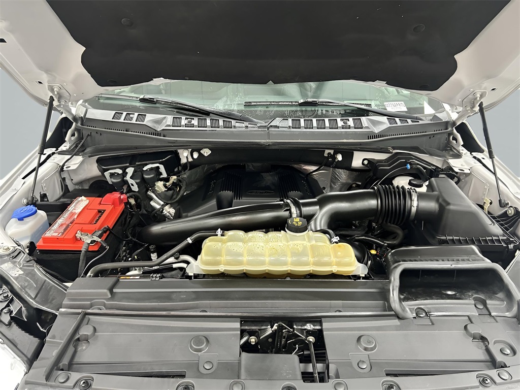 2020 Ford F-150 XLT photo 17