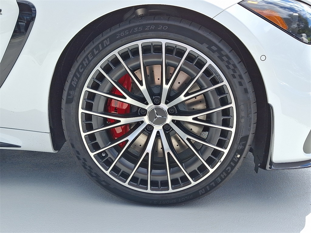 2026 Mercedes Benz CLE AMG 53 4MATIC photo 5
